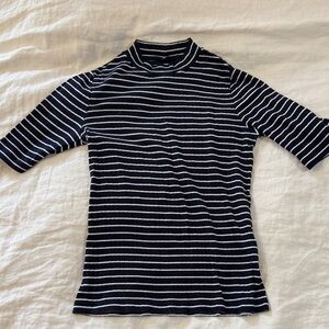 Uniqlo striped tshirt with textured knit, womens S